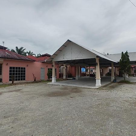 Sri Peserai Homestay Batu Pahat Luaran gambar