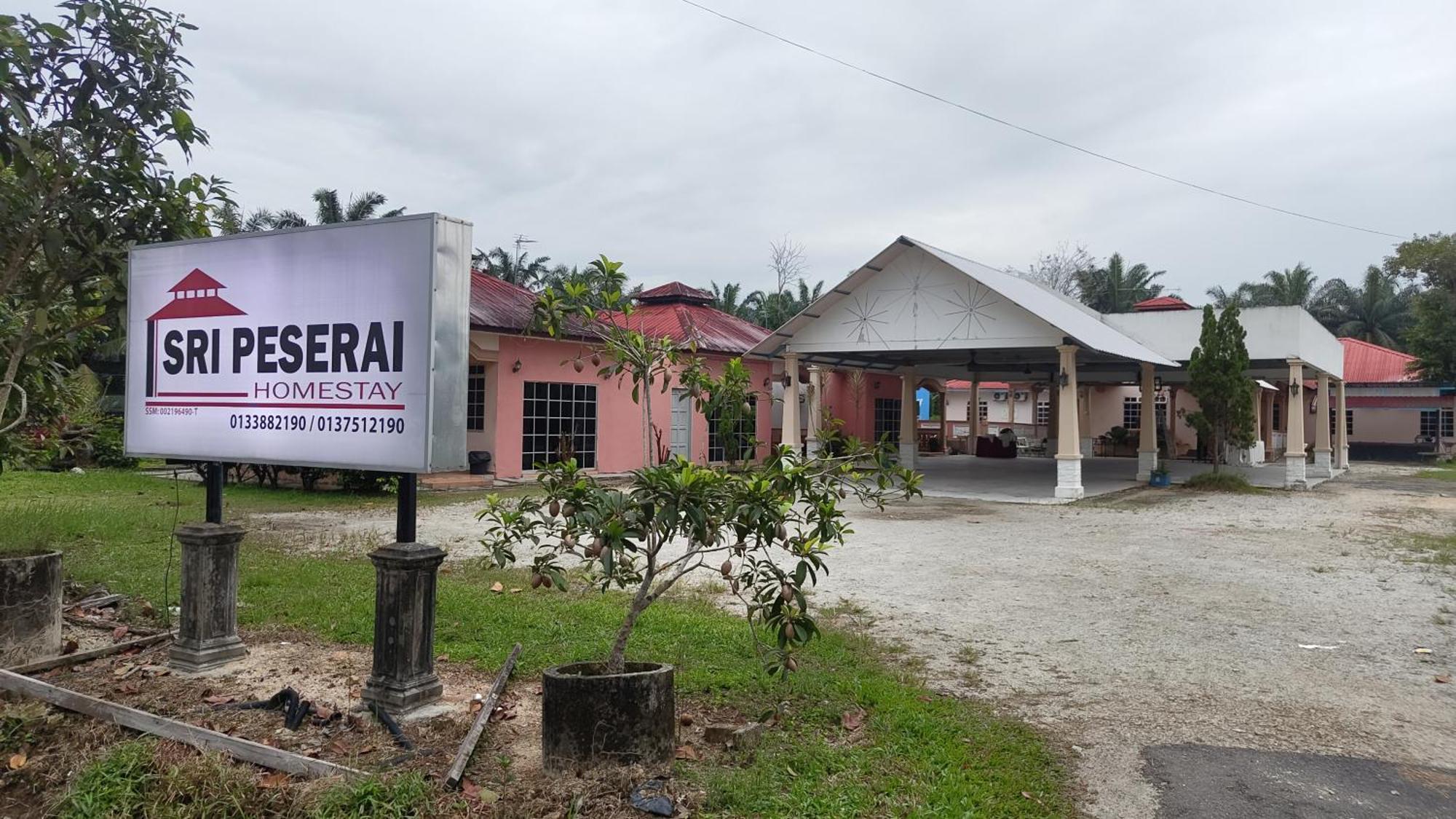 Sri Peserai Homestay Batu Pahat Luaran gambar
